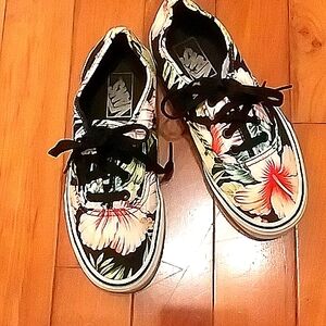 Vans Hibiscus Sneakers. Size 6.5